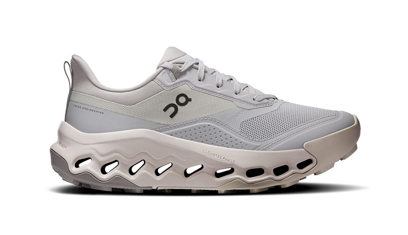 ON RUNNING matkajalats CLOUDHORIZON 2 at sport hall