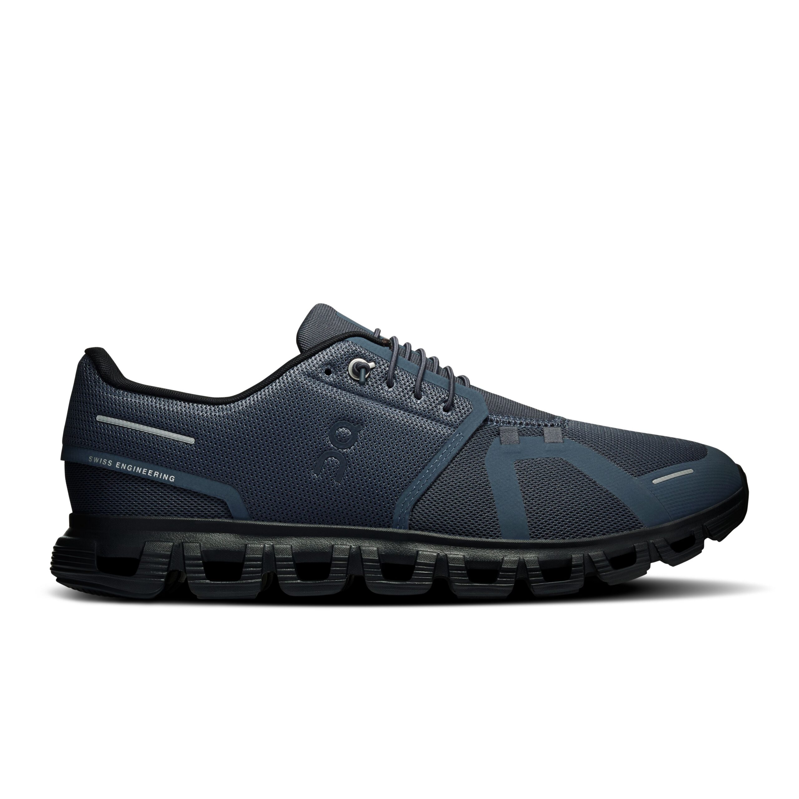 ON RUNNING CLOUD 6 meeste vabaajajalats